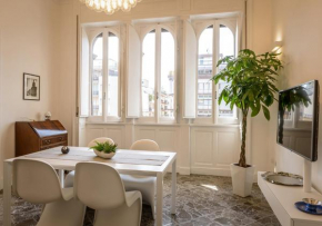 Art View Luxury Apartment